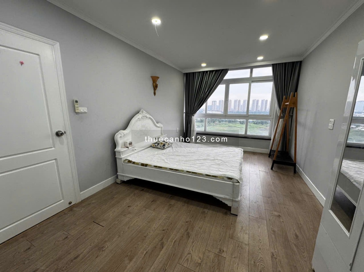 Cho thuê Petroland Q2 Số 65 Mai Chí Thọ Q2 (100m, 2pn giá 14tr ) view mát cả ngày