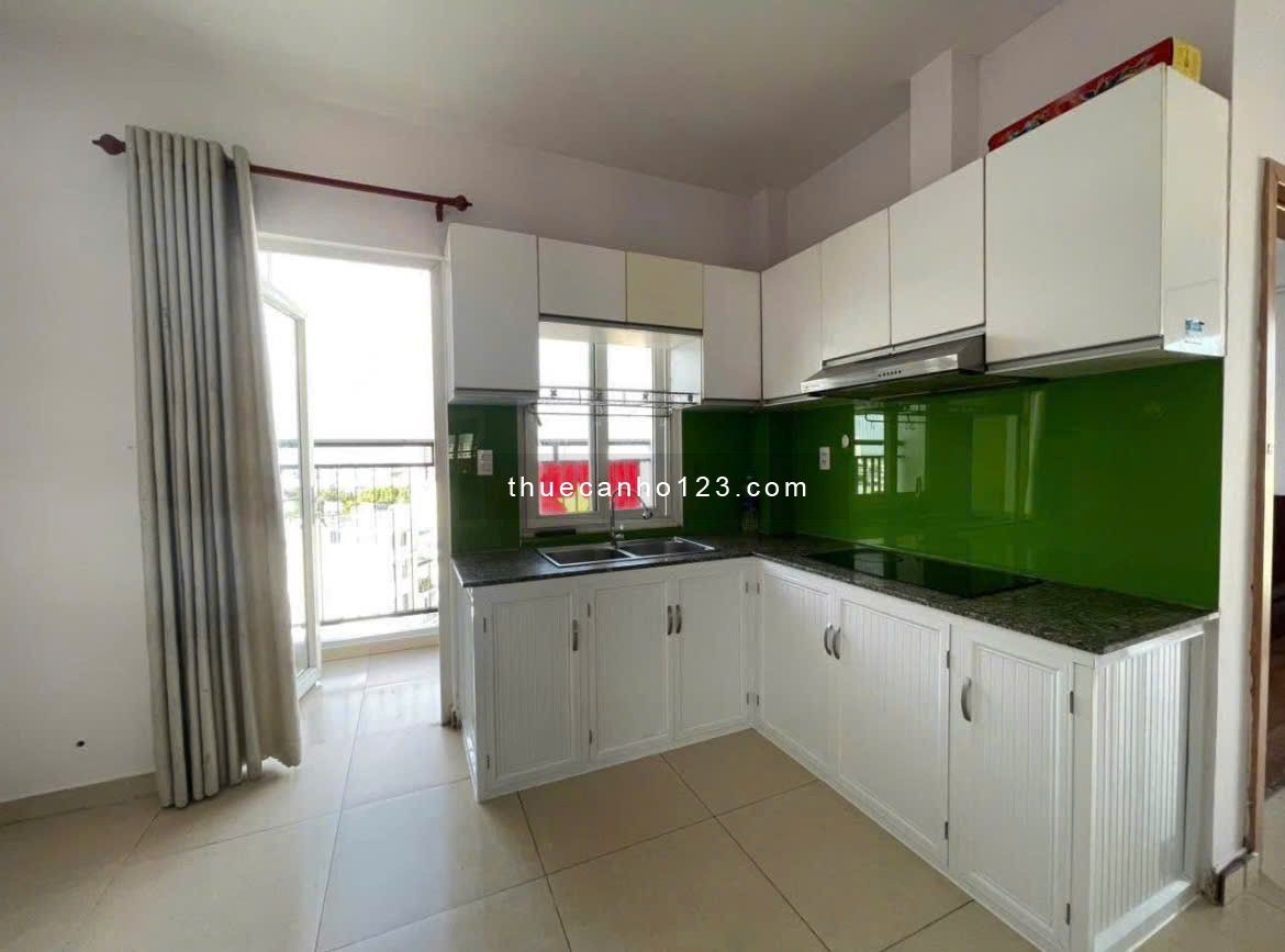 Chung cư Phú Thạnh, Nguyễn Sơn,TP: 110m2, 3PN, Nhà trống, 10tr5/th.