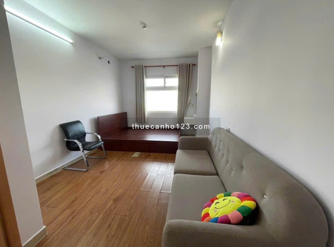 Chung cư Phú Thạnh, Nguyễn Sơn,TP: 110m2, 3PN, Nhà trống, 10tr5/th.