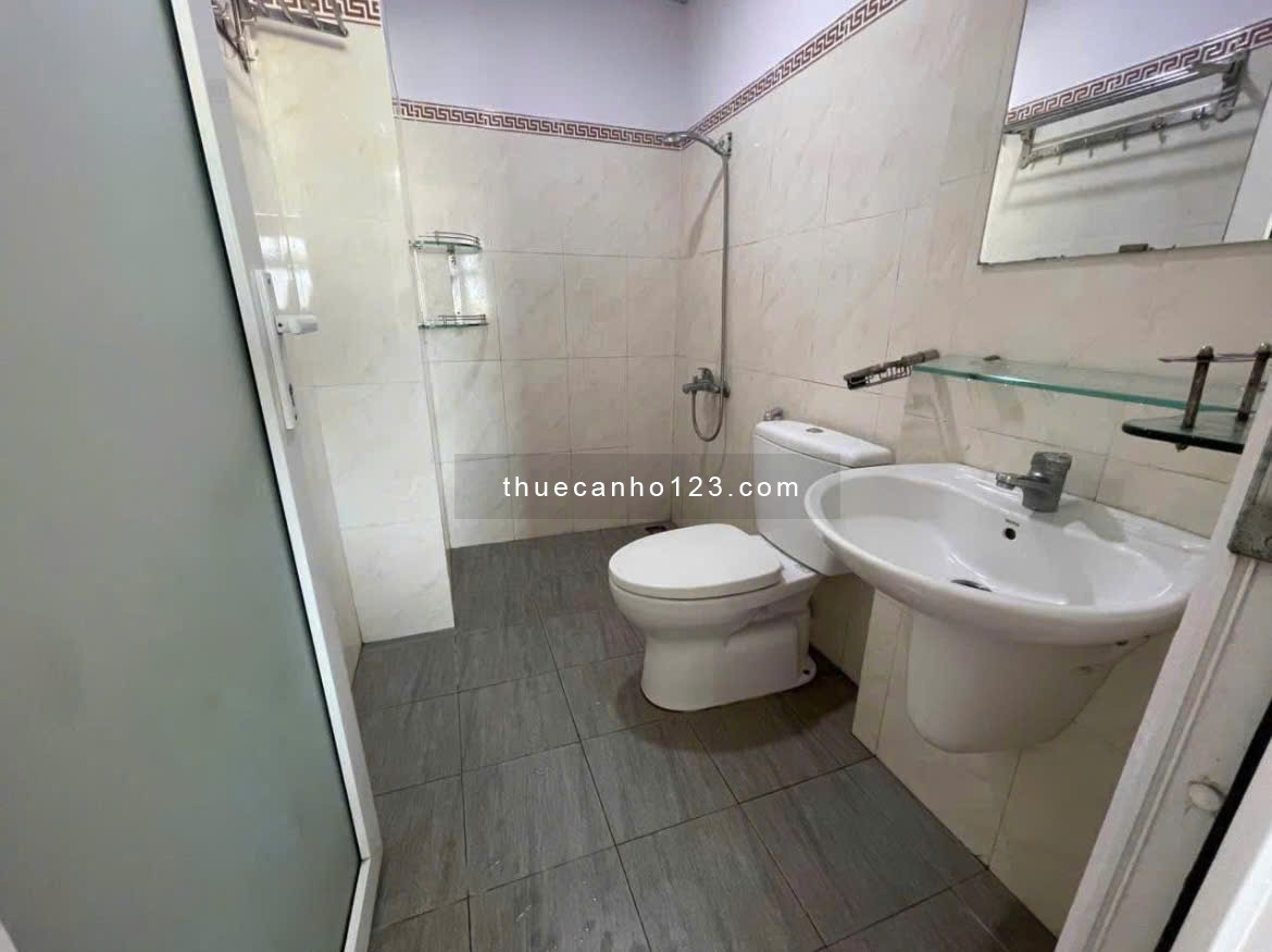 Chung cư Phú Thạnh, Nguyễn Sơn,TP: 110m2, 3PN, Nhà trống, 10tr5/th.