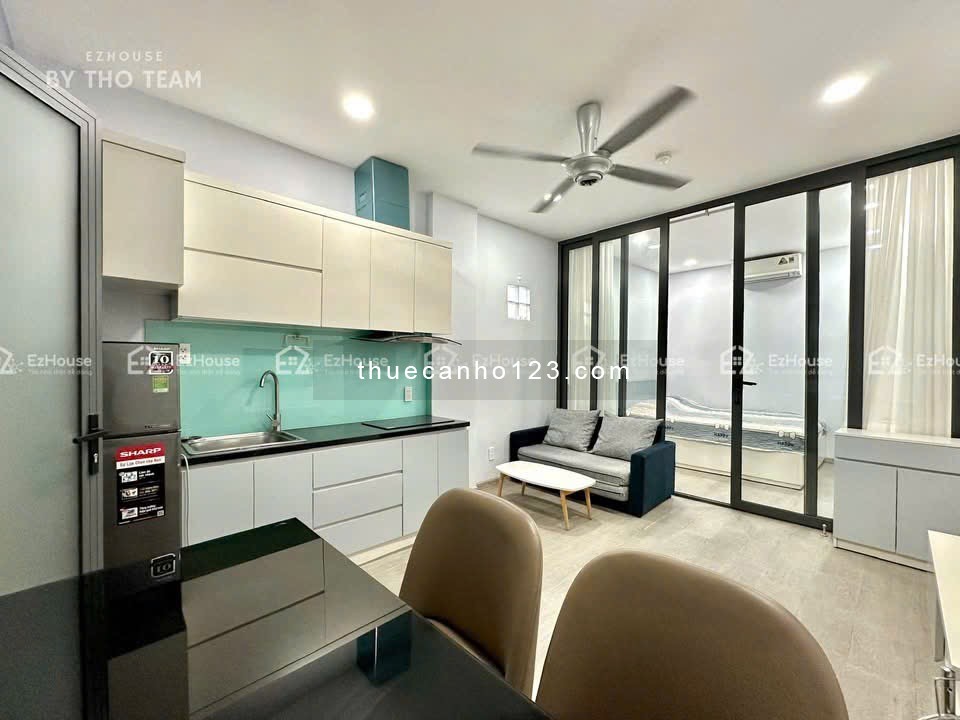 Căn hộ tách bếp full nội thất ngay sân bay Tân Sơn Nhất Tân Bình