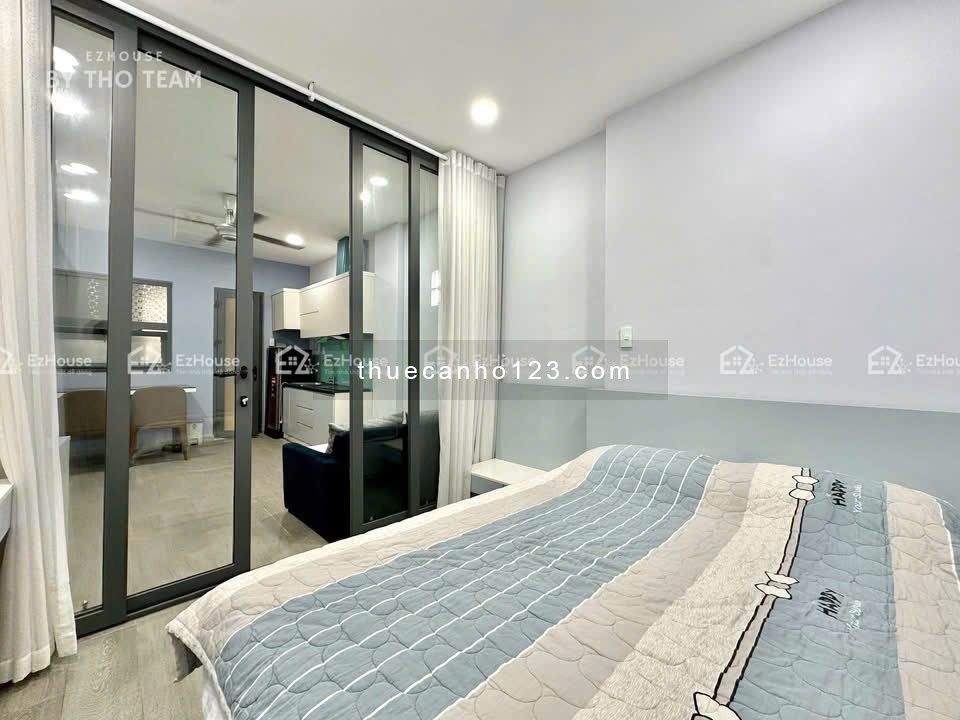 Căn hộ tách bếp full nội thất ngay sân bay Tân Sơn Nhất Tân Bình