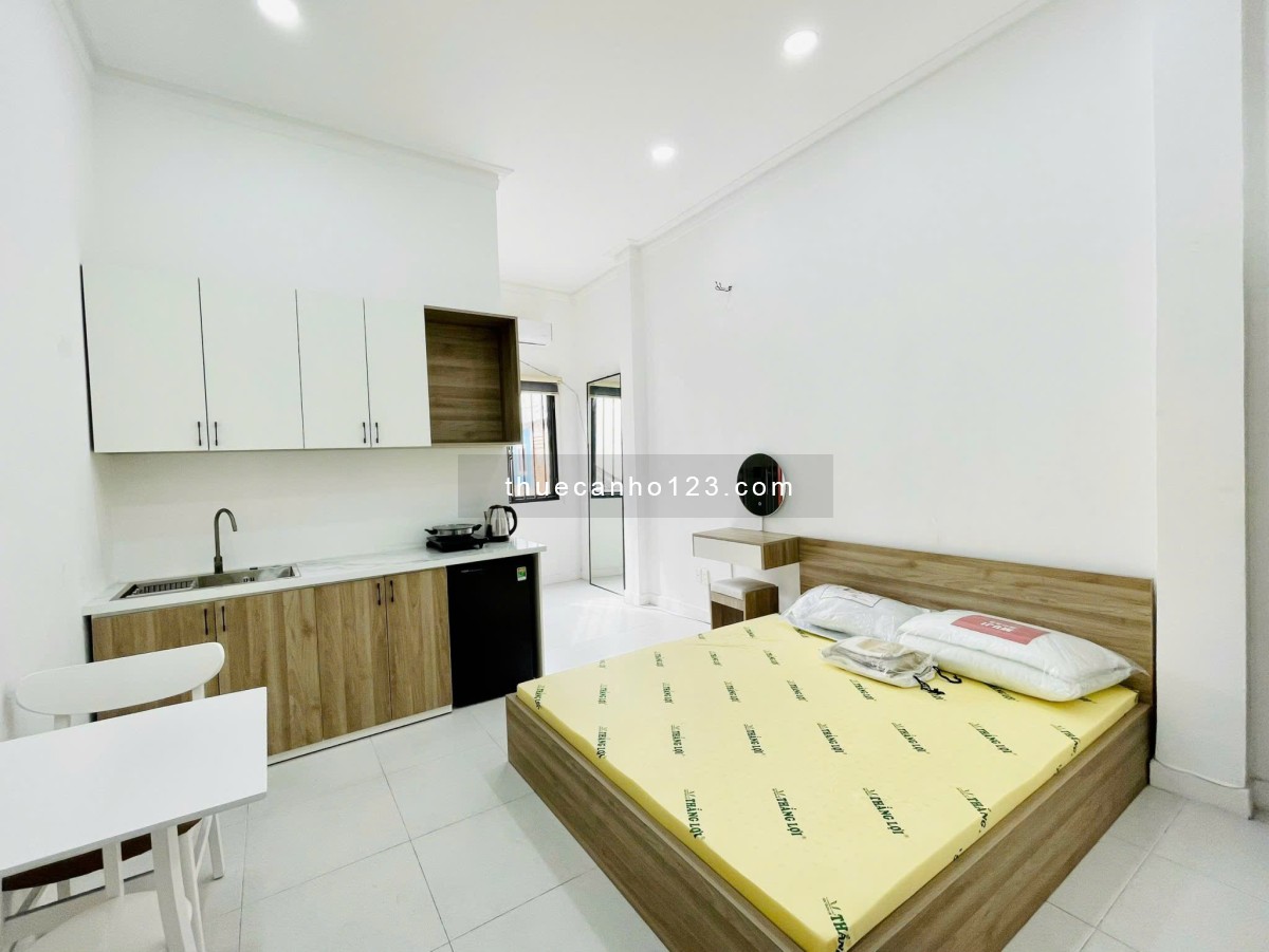 CHO THUÊ CĂN HỘ NỘI THẤT MỚI ĐẸP CÓ BAN CÔNG Ở VÕ VĂN TẦN QUẬN 3 gần Bến Thành, Phạm Ngũ Lão quận 1