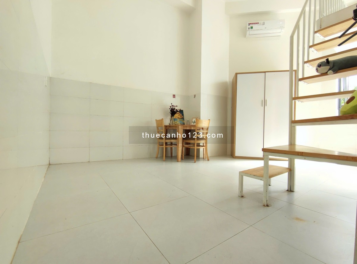 Cho Thuê Căn Hộ Có Gác - Duplex Full Nội Thất, Cửa sổ to – Lạc Long Quân, Tân Bình