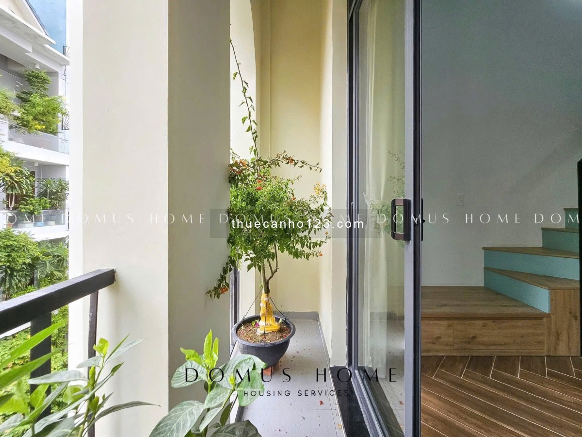 Cho thuê duplex ban công siêu xinh – Có gym & dịch vụ 5* – Gần Lotte, Crescent Mall, Q1, Q4.