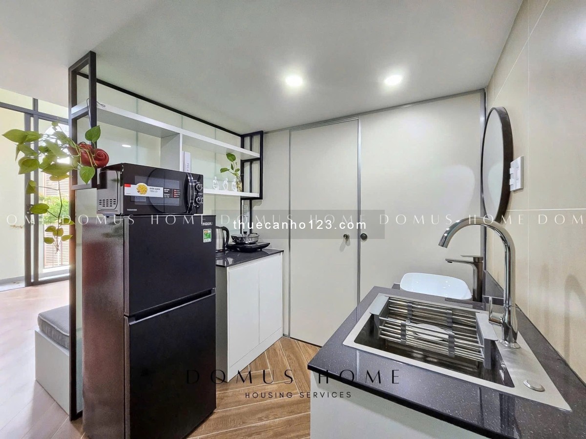 Cho thuê duplex ban công siêu xinh – Có gym & dịch vụ 5* – Gần Lotte, Crescent Mall, Q1, Q4.