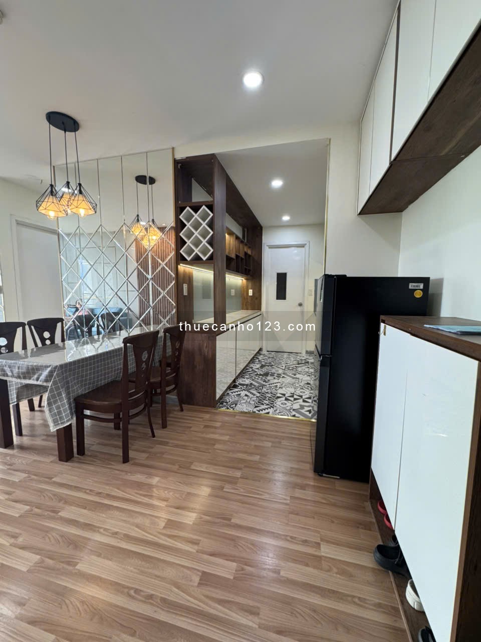 CHÍNH CHỦ! căn 2PN Full nội Thất XỊN XÒ tại Diamond Riverside Q6 (Q8 cũ)