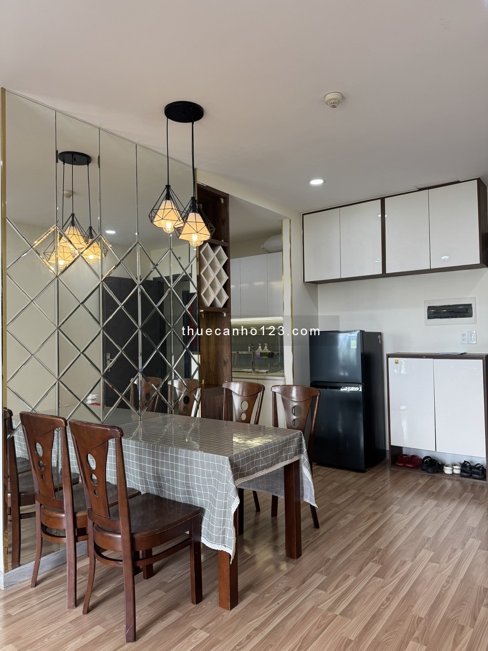 CHÍNH CHỦ! căn 2PN Full nội Thất XỊN XÒ tại Diamond Riverside Q6 (Q8 cũ)