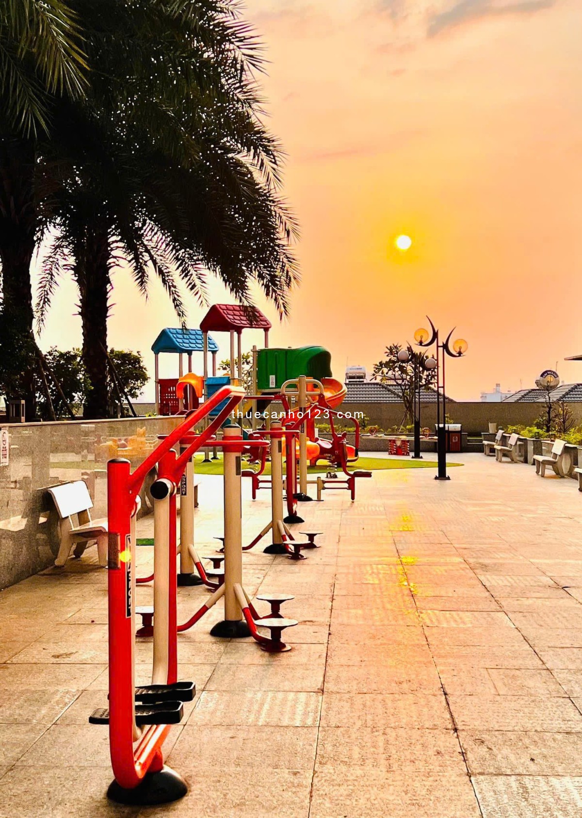 CHÍNH CHỦ! căn 2PN Full nội Thất XỊN XÒ tại Diamond Riverside Q6 (Q8 cũ)