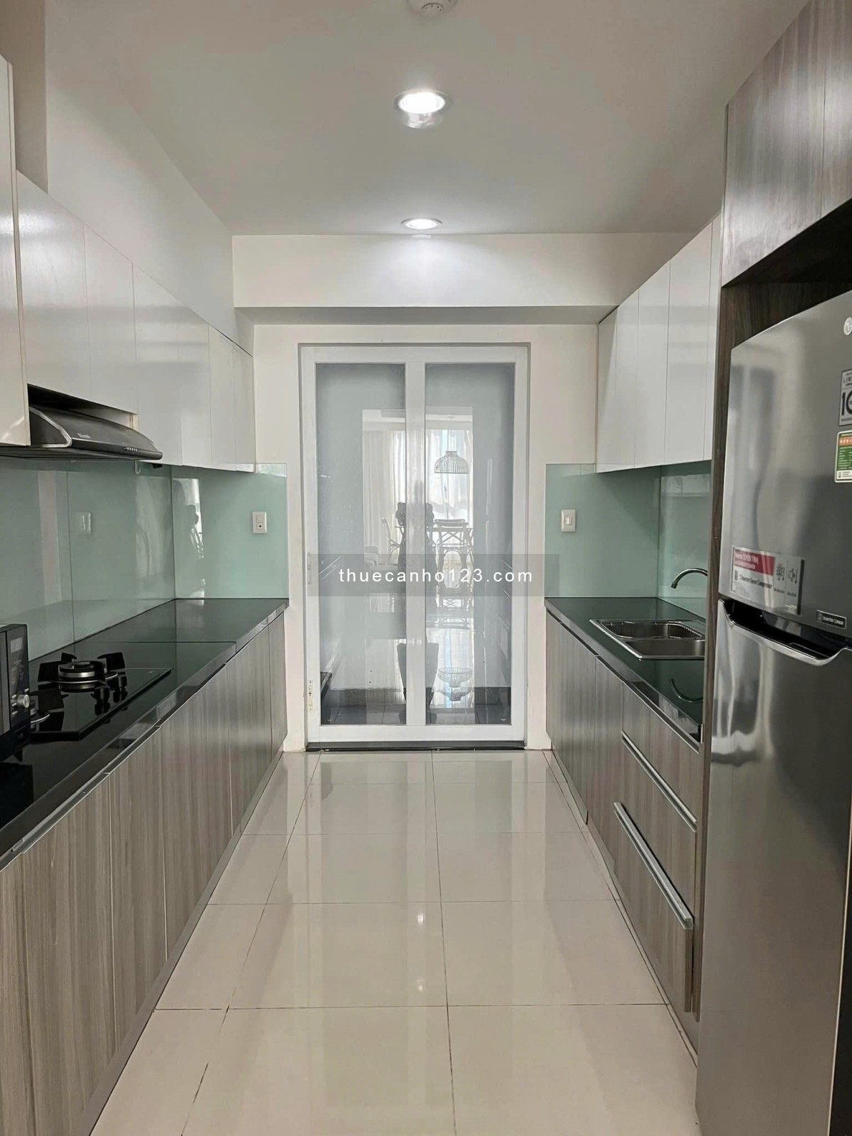 C/c cao cấp Phúc Yên, P15-Tân Bình: căn 2p ngủ 93m2, NTCC giá 10tr