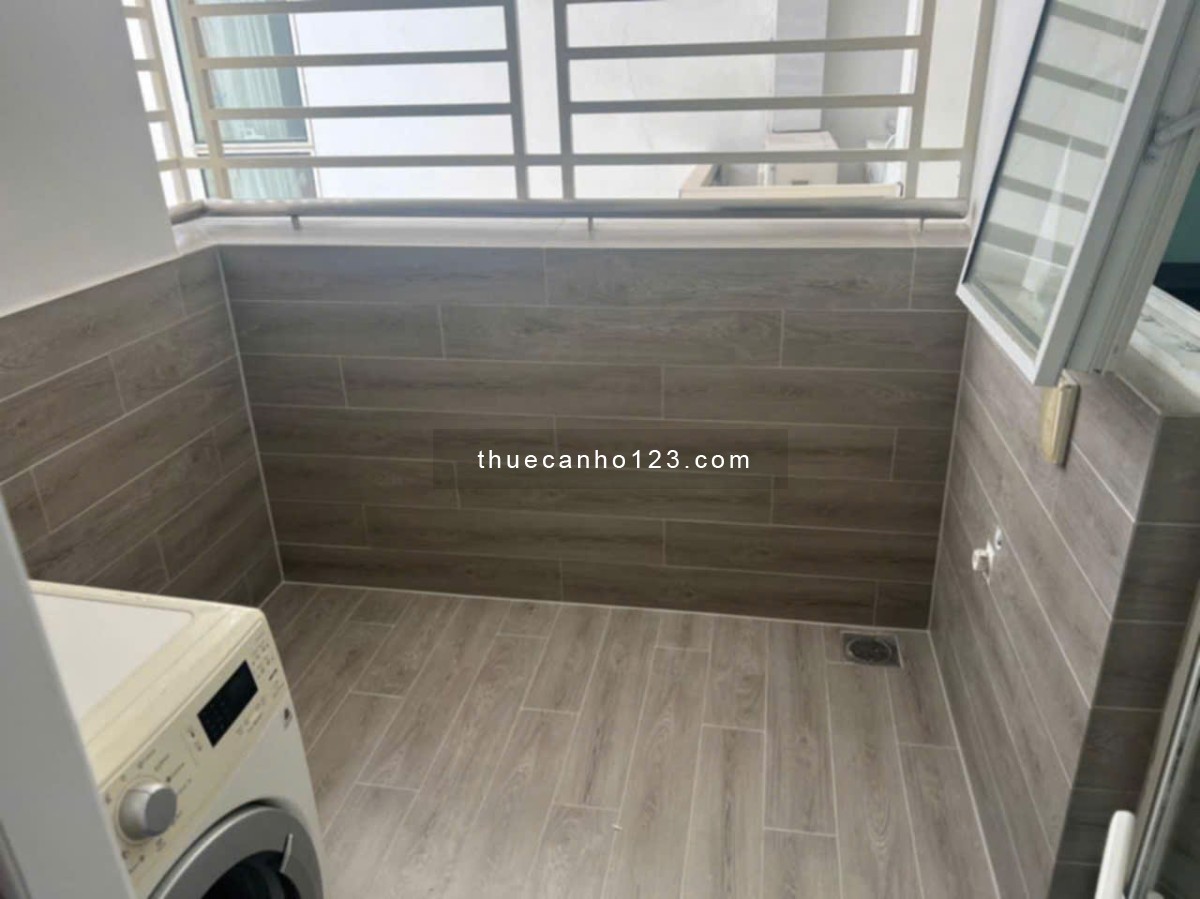 Chung cư Satra, Phan Đăng Lưu, PN: 145m2, full nội thất, 3p ngủ, 20tr