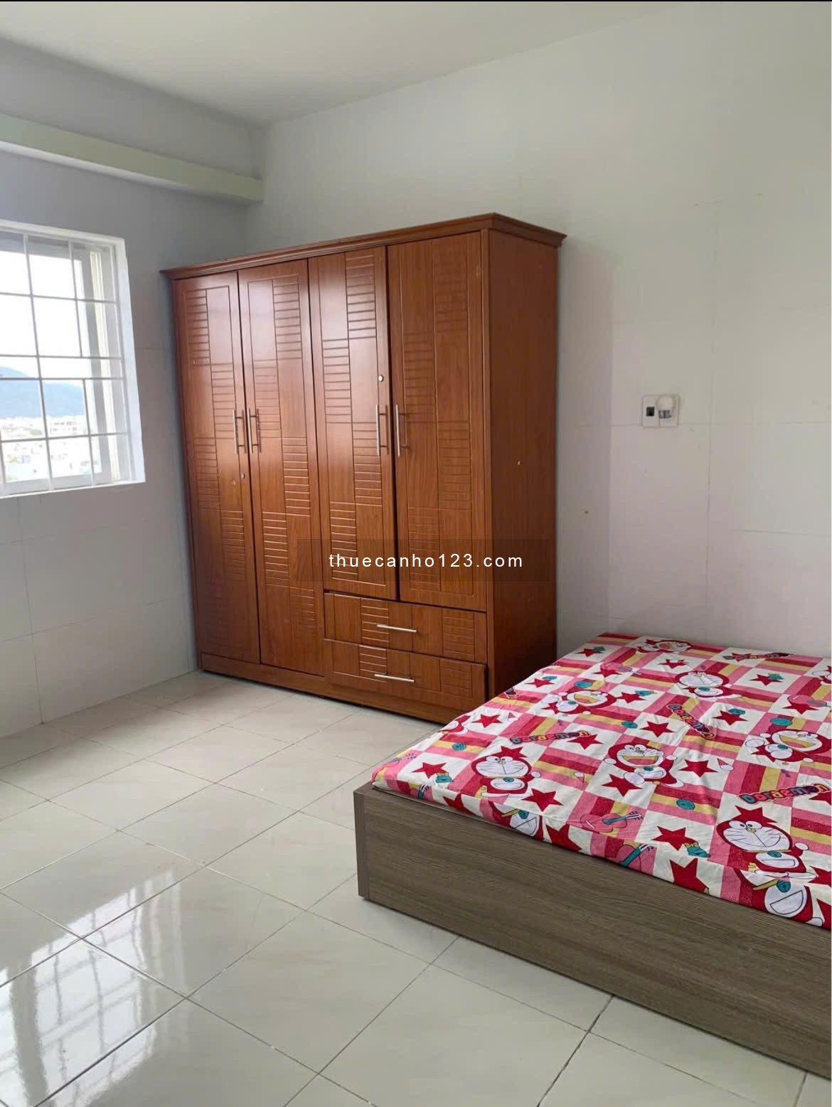 Chung cư Q1, Nguyễn Trãi, P. Nguyễn Cư Trinh, 89m2, 3PN, 12tr/th.