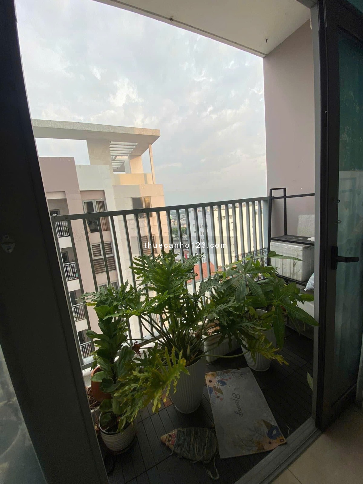 Cho thuê chung cư Mỹ Phước, Bình Thạnh, 93m2, 3pn, 14tr/tháng.