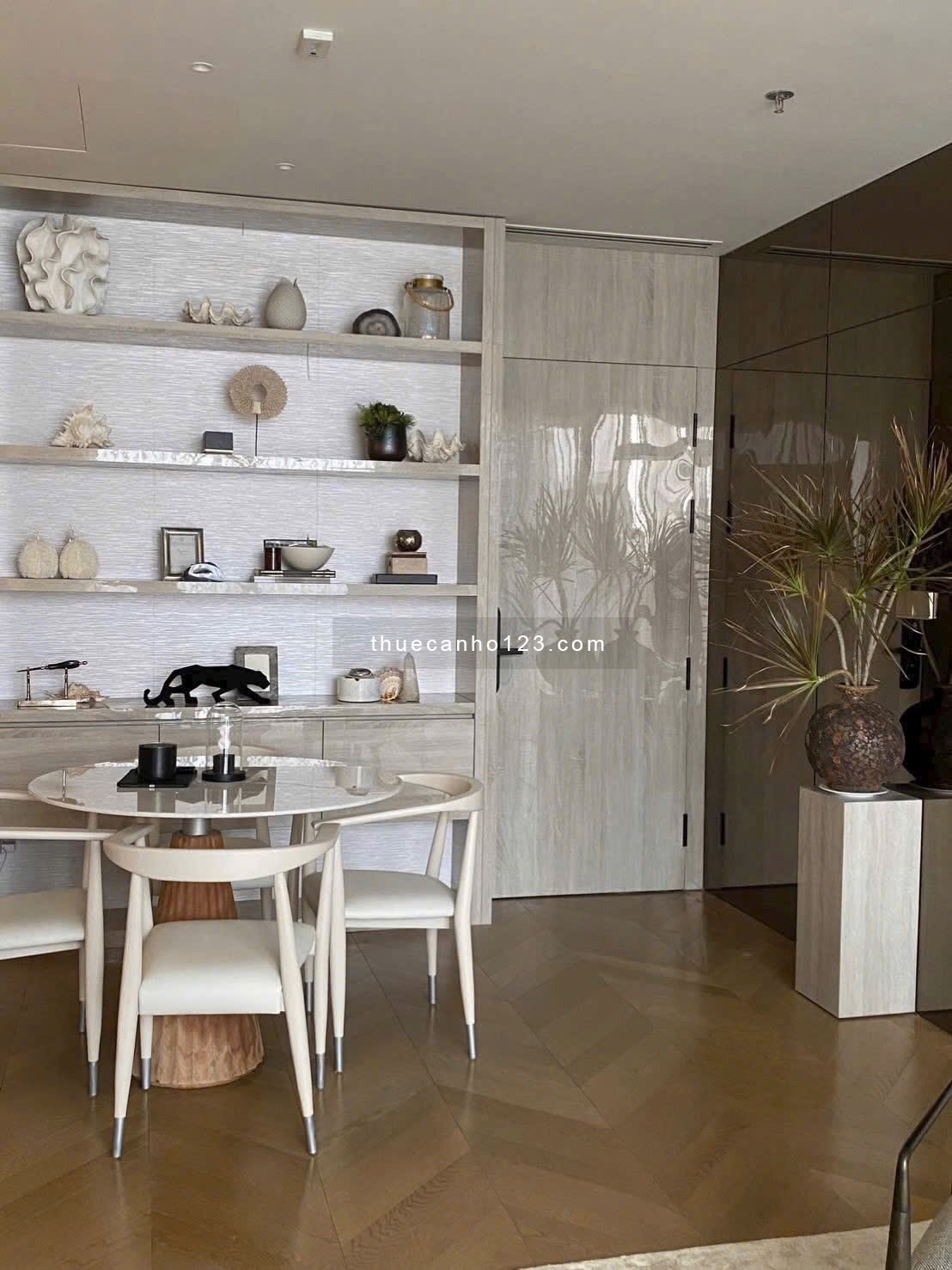 Cho thuê phòng giá rẻ – full nội thất siêu mới – Tân Bình (gần Phú Nhuận & Quận 3).