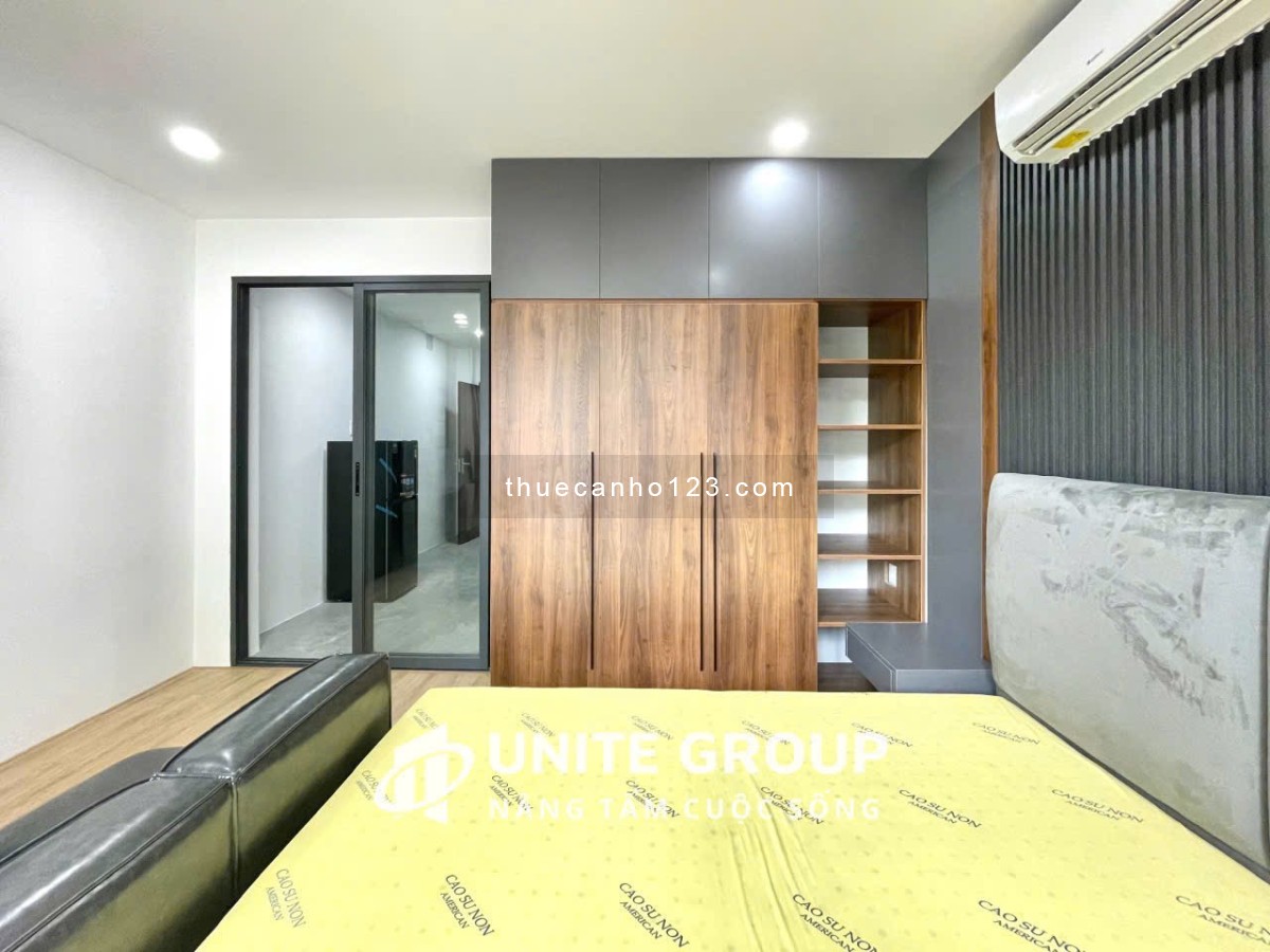 Căn hộ 1 phòng ngủ full nội thất có ban công 50m2 ngay giữa trung tâm Tân Bình