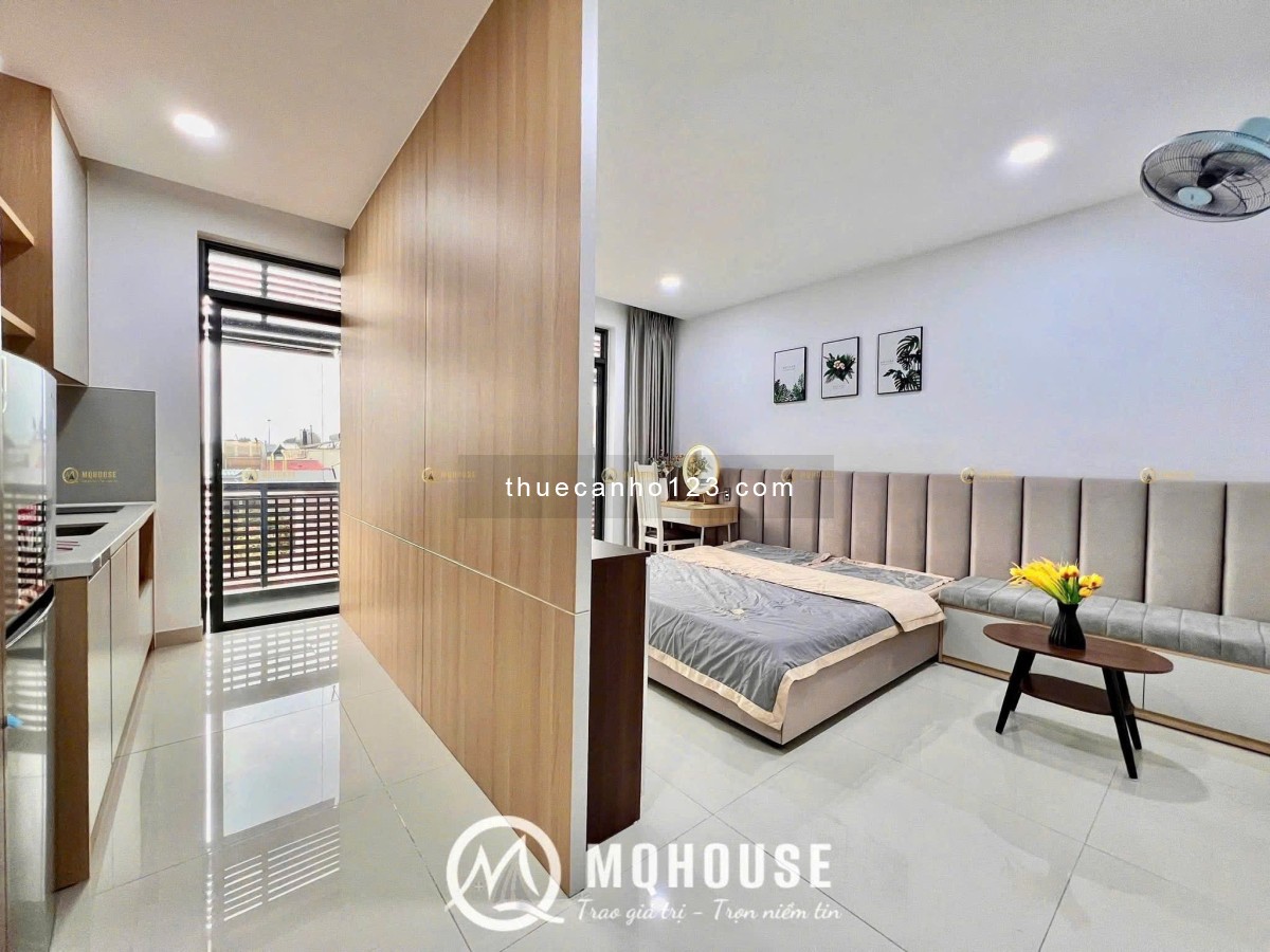 Căn hộ full nội thất tách bếp có ban công 45m2 ngay giữa trung tâm Tân Bình