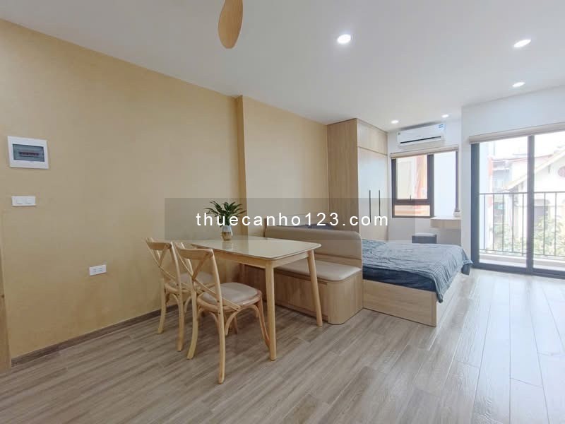 Cho thuê studio ban công gần sân bay – CV Hoàng Văn Thụ – Học viện Hàng không Quận Tân Bình.