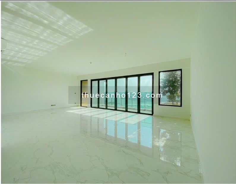 Cho thuê căn Sky Mansion Feliz En Vista 4PN, 240m², view sông, tầng cao, giá 96 triệu/tháng
