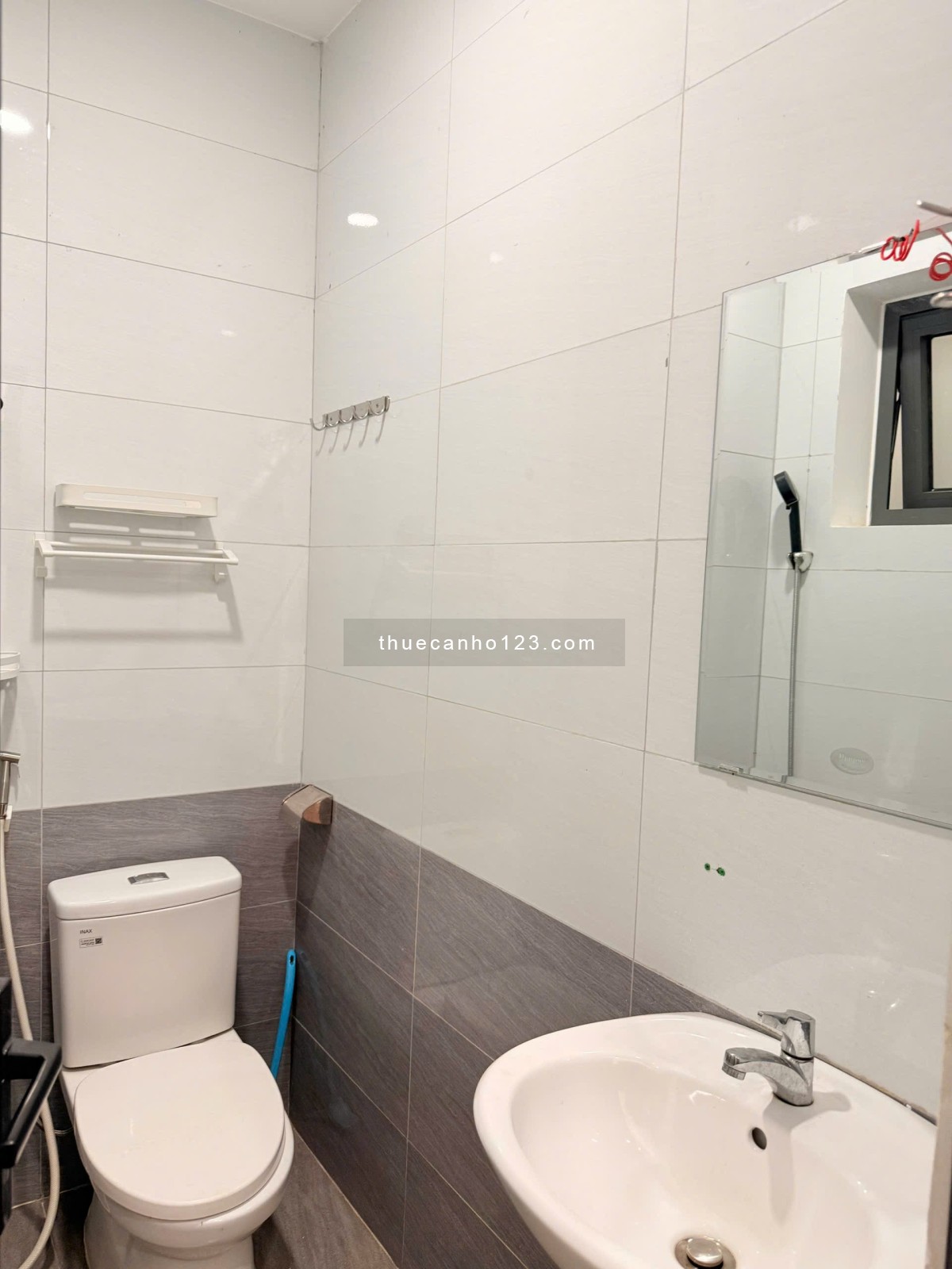 Studio ban công thoáng mát – gần sân bay Tân Sơn Nhất & Công viên Hoàng Văn Thụ