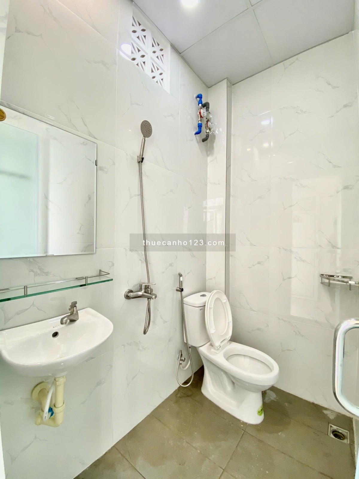 Căn Hộ Duplex Full Nội Thất, Toà Nhà Thang Máy, Hầm Xe, Ngay Đại Học Văn Lang, Bình Lợi,...