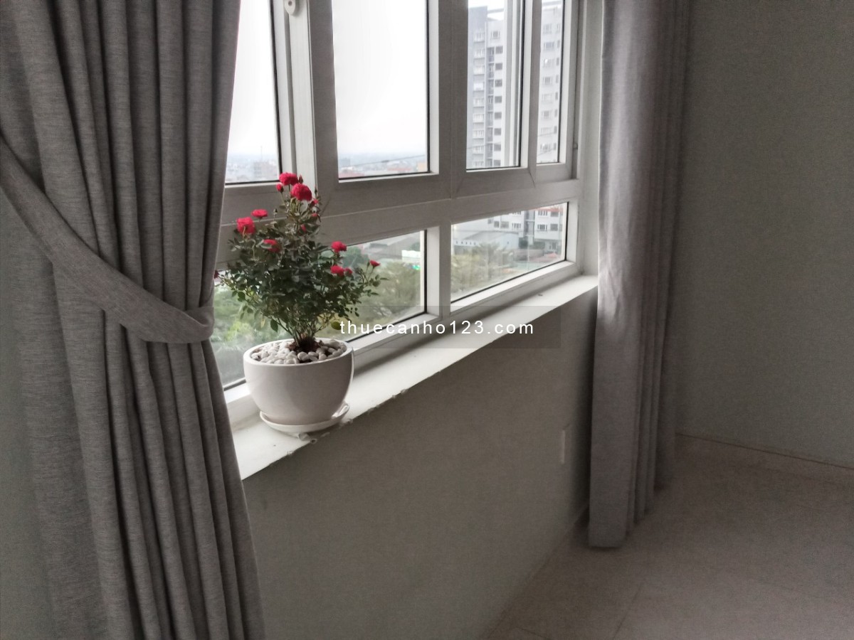 Căn 2PN, Hiệp Thành Building Q12 - Giá 6,7 tr/th