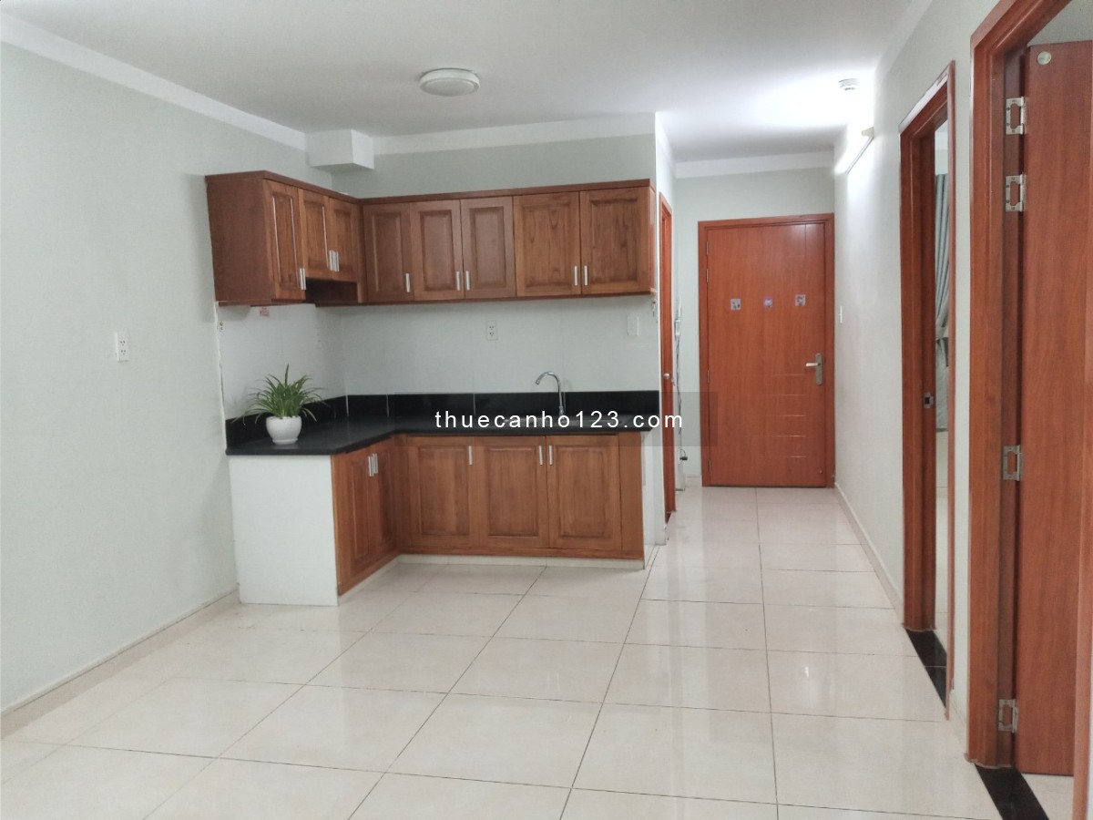 Căn 2PN, Hiệp Thành Building Q12 - Giá 6,7 tr/th