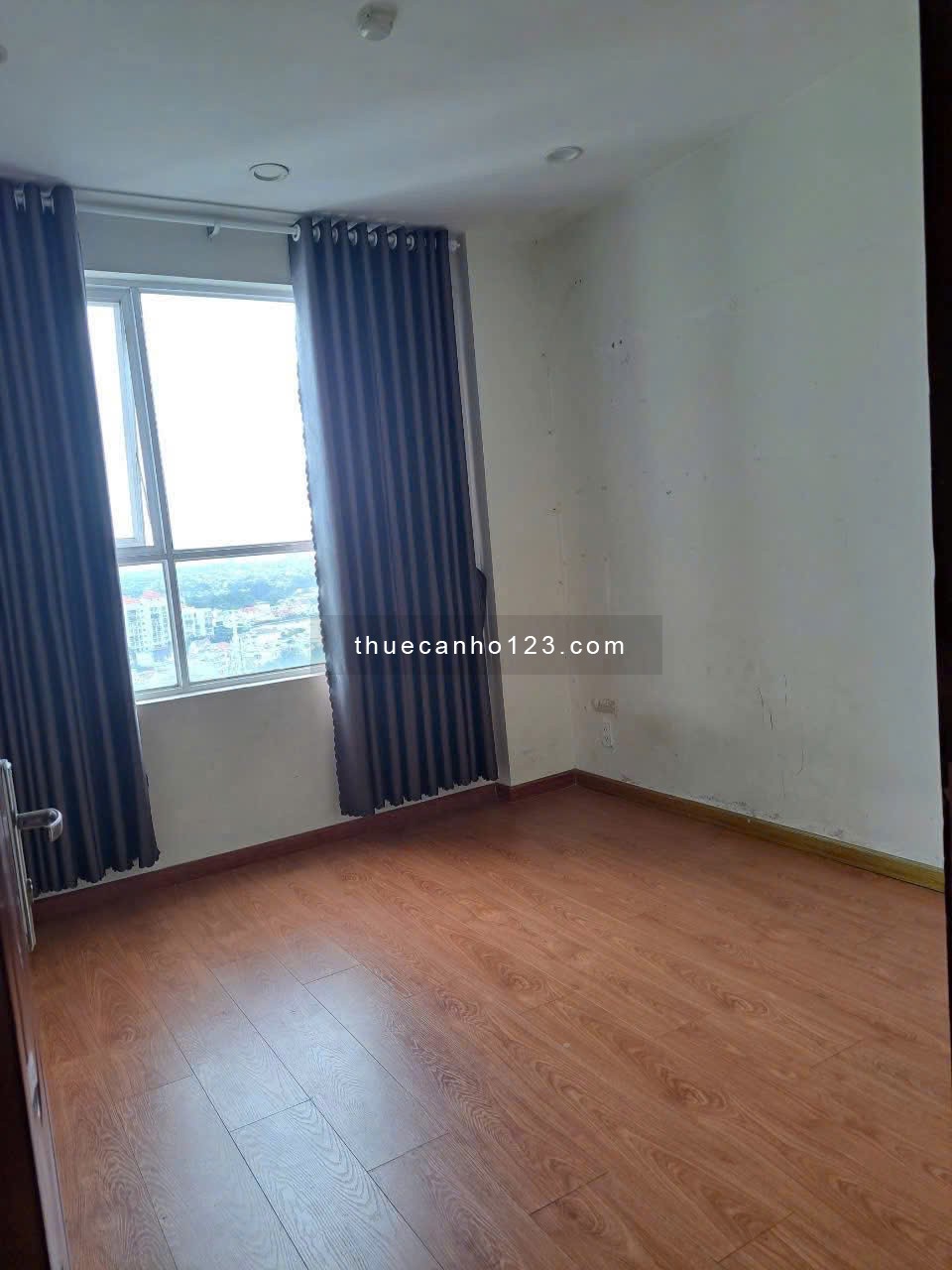 Chung cư Gia Phát, Lê Đức Thọ, GV: 85m2, 3p ngủ, nhà trống, 9tr/th