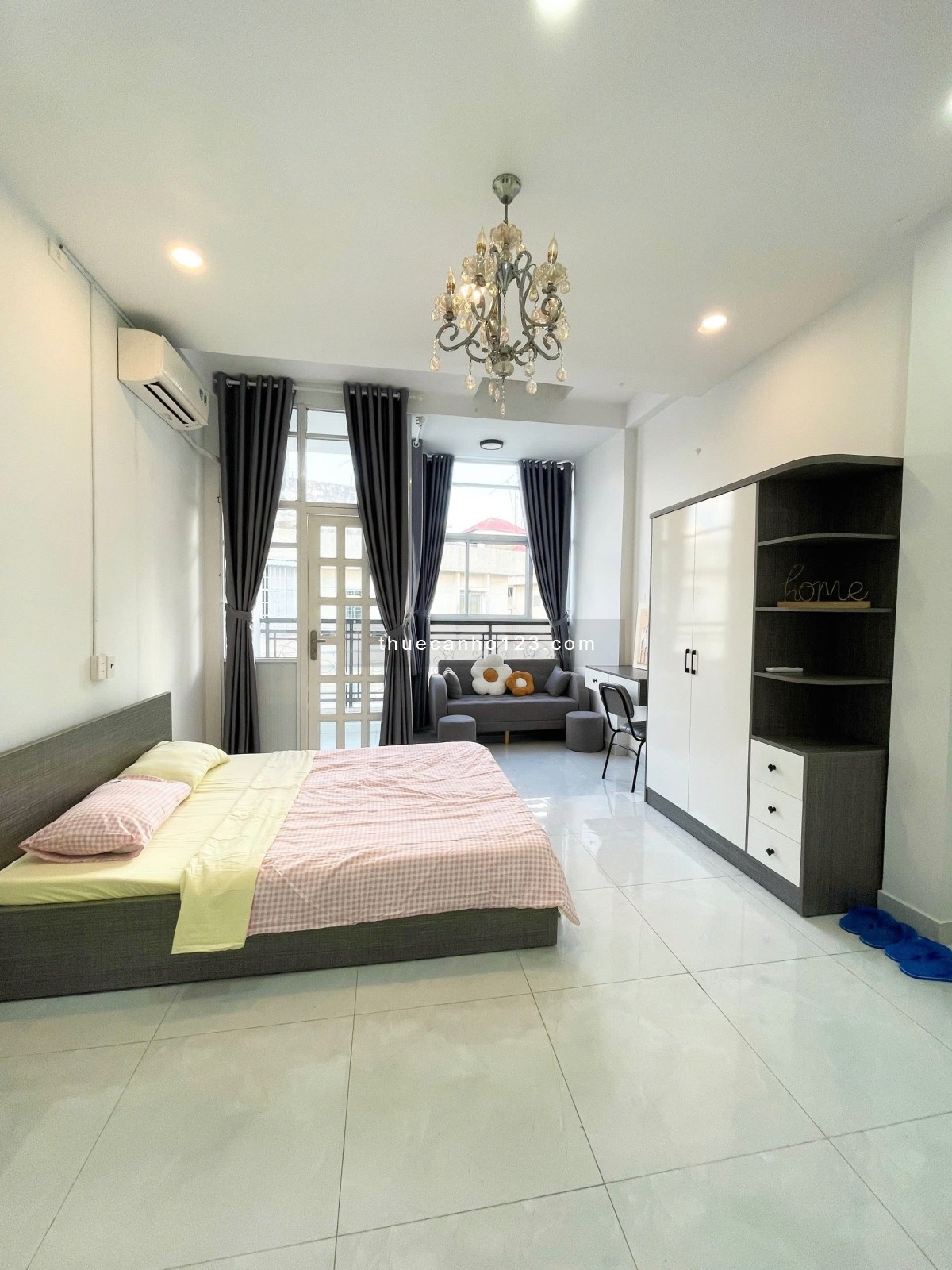 Studio ban công Q1 - gần Đh UEH, Đh Mở, Vòng xoay Điện Biên Phủ, Thảo Cầm Viên,...