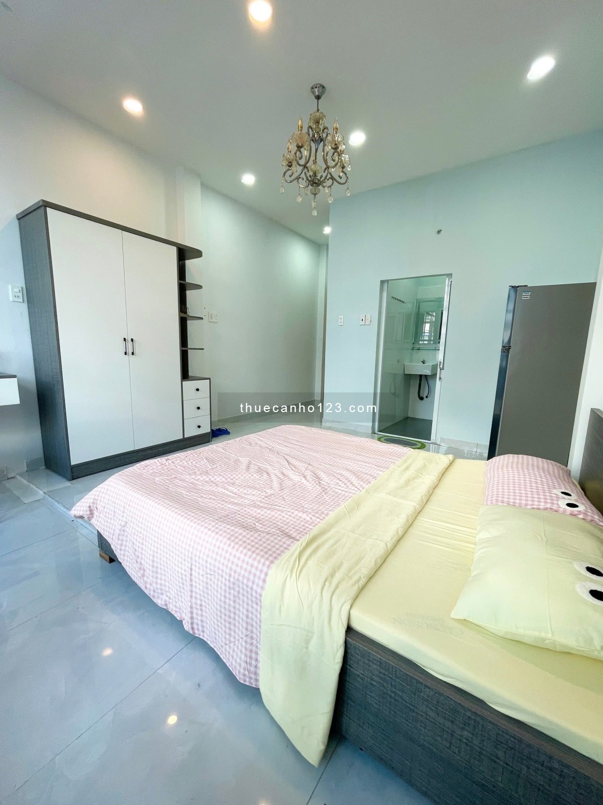 Studio ban công Q1 - gần Đh UEH, Đh Mở, Vòng xoay Điện Biên Phủ, Thảo Cầm Viên,...