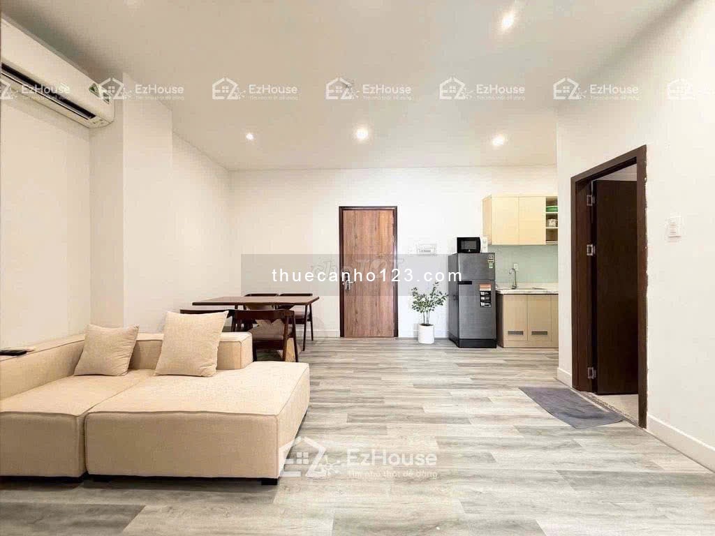 Căn hộ 2 phòng ngủ 70m2 full nội thất ngay giữa trung tâm Tân Bình