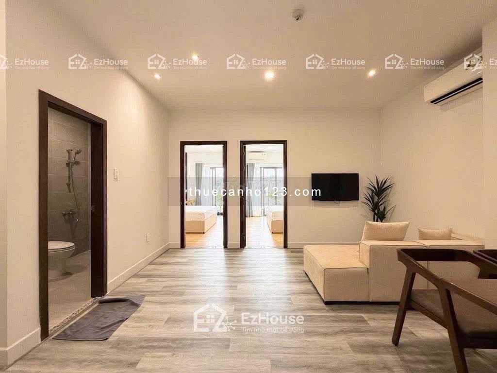 Căn hộ 2 phòng ngủ 70m2 full nội thất ngay giữa trung tâm Tân Bình