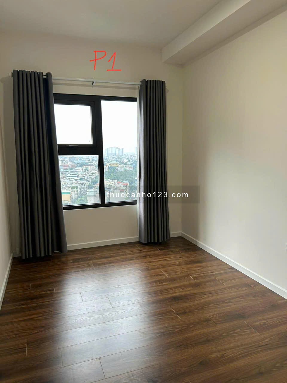 Cho thuê căn hộ góc 3 phòng ngủ 88m2 - - Giá thương lượng