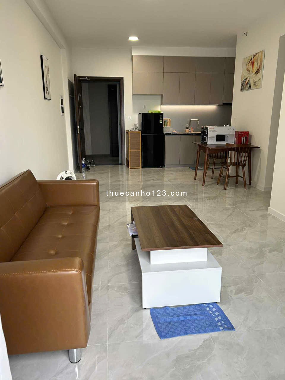 Cho thuê căn hộ góc 3 phòng ngủ 88m2 - - Giá thương lượng