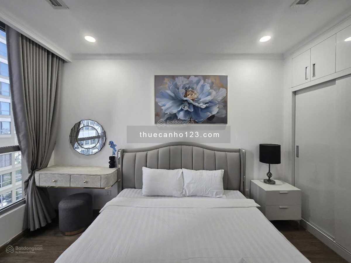 Căn hộ chung cư 2PN tại Vinhomes Central Park, Điện Biên Phủ, 22, Bình Thạnh