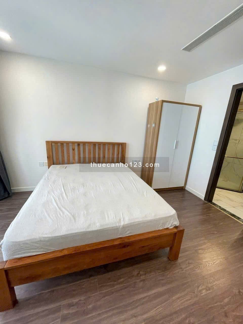 22tr/tháng, 145m2, 3 Phòng ngủ, 2WC, Nôi thất mới, Phan Đăng Lưu, PN.