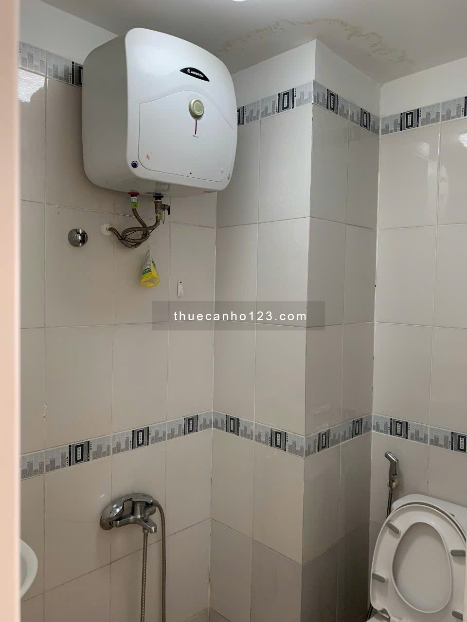 CẦN CHO THUÊ CĂN HỘ Q11, 107m2 3PN 3WC