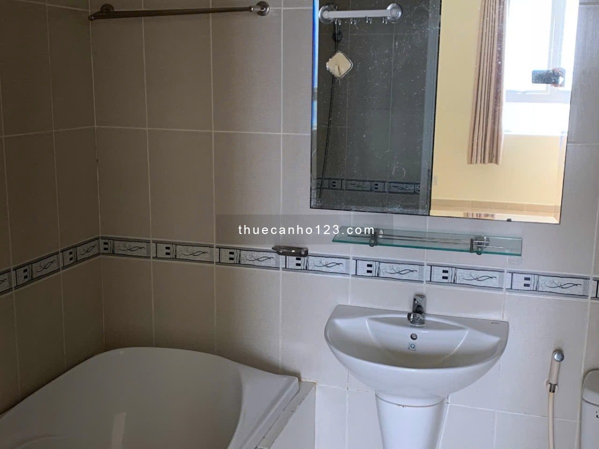 CẦN CHO THUÊ CĂN HỘ Q11, 107m2 3PN 3WC