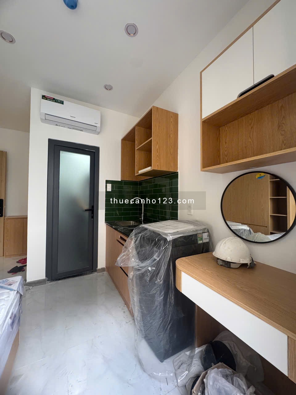 Nhà mới 100% – Tôn Thất Tùng, Quận 1