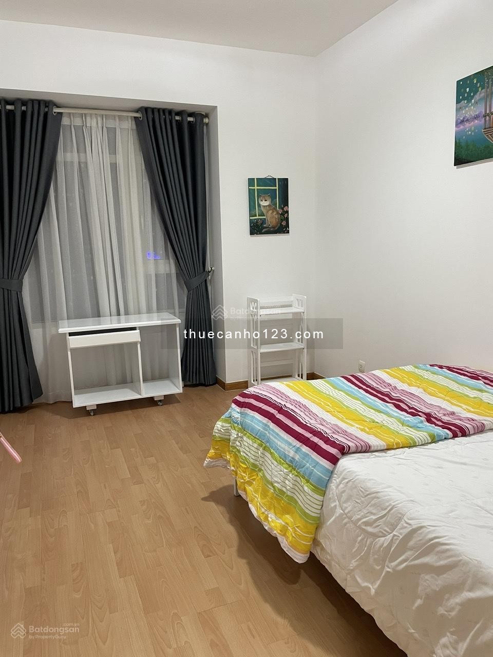 ho thuê căn hộ cao cấp 140m² gồm 3PN 3WC ở chung cư Saigon Pearl