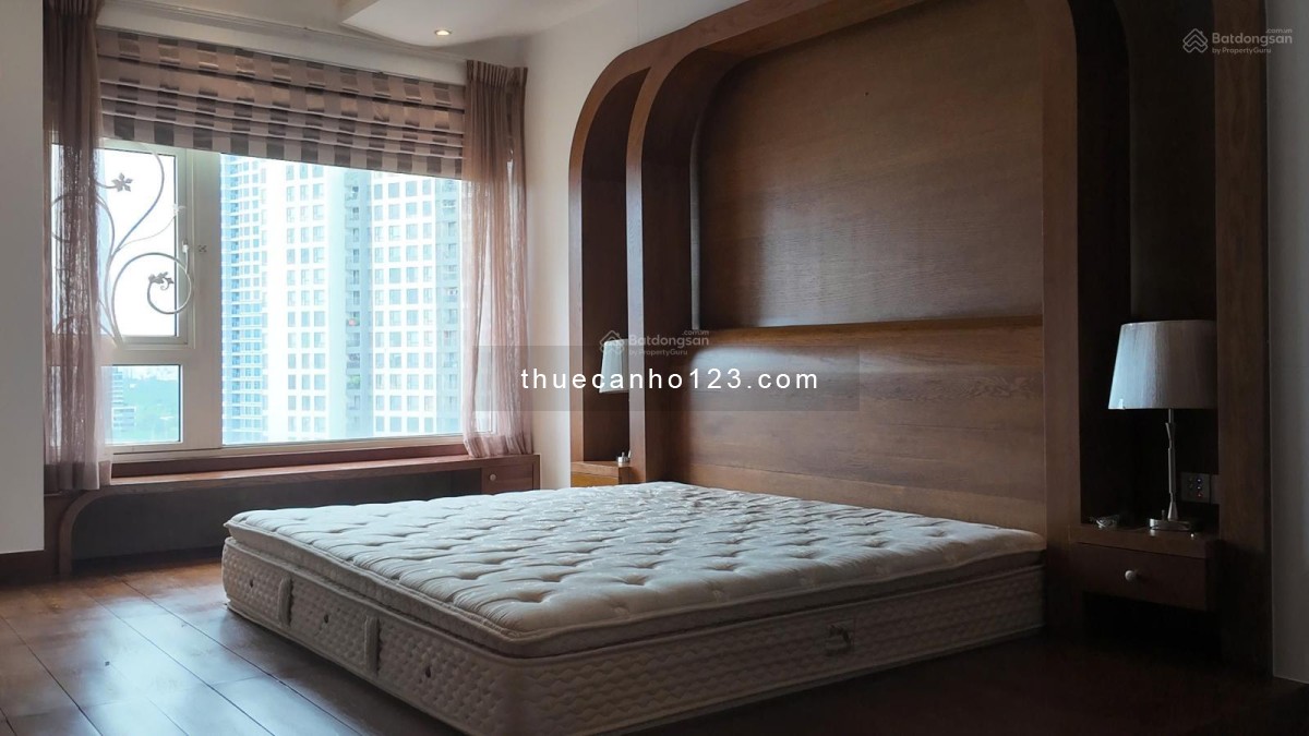 Giá tốt! Cho thuê căn hộ 2PN Sapphire Tower 2 Saigon Pearl - view sông Sài Gòn thoáng mát.