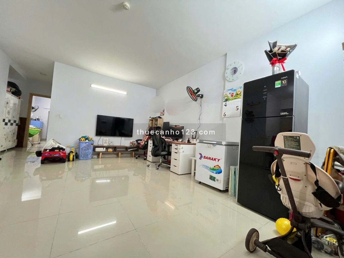 100m2, 13tr/th, 3PN, 2WC, Nội thất, 10A Trần Nhật Duật, Tân Định, Q1.