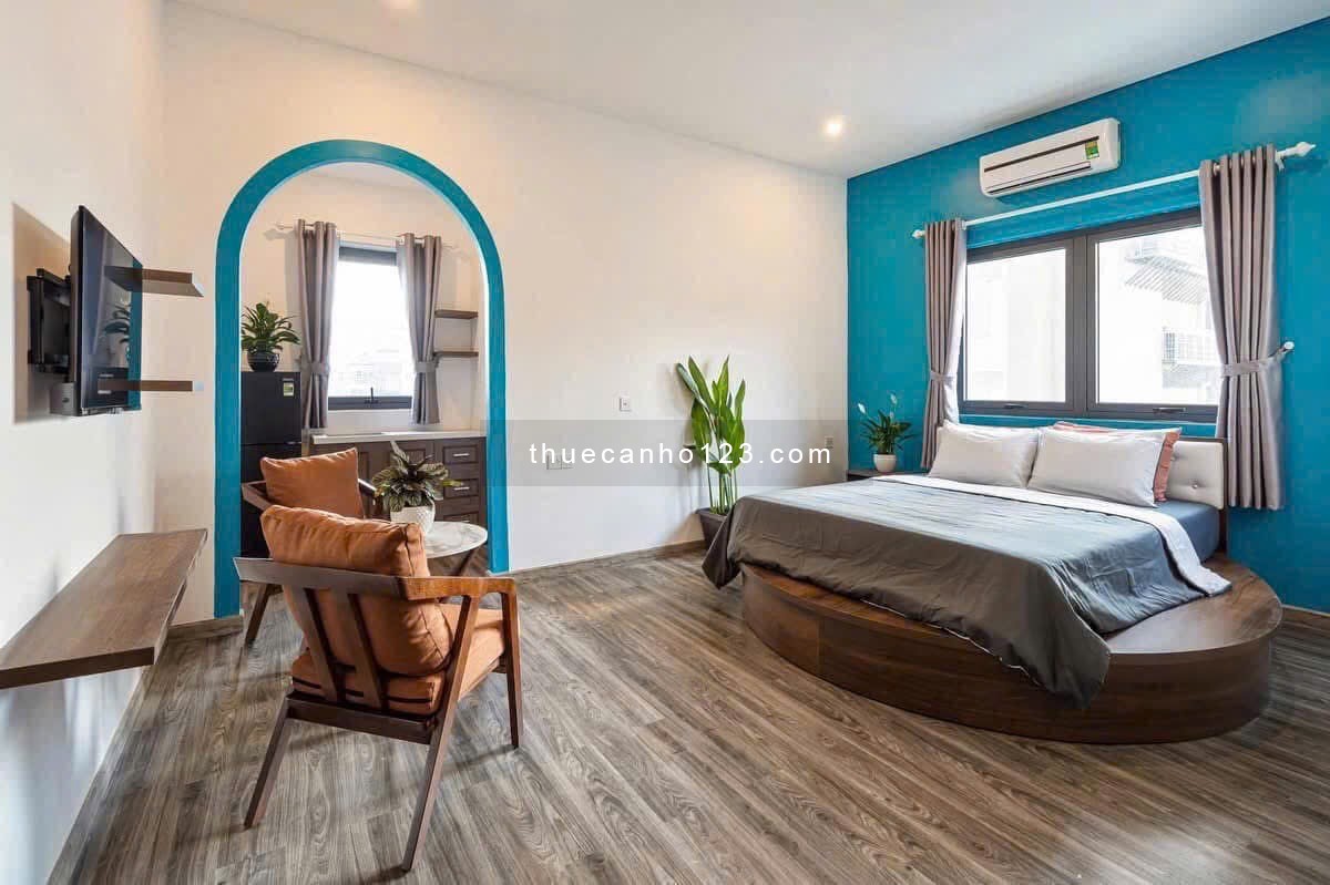 Căn hộ Nguyễn Trọng Tuyển – Ban công rộng, tách bếp, tiện nghi - Ngay sân bay Tân Sơn Nhất