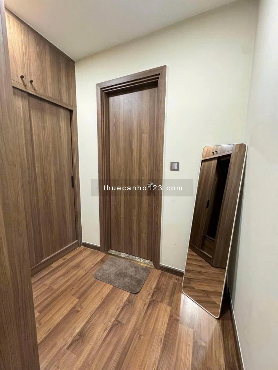 C/c Central Garden, Cô Giang, Q1: 2p ngủ, NTCC, 14tr/th