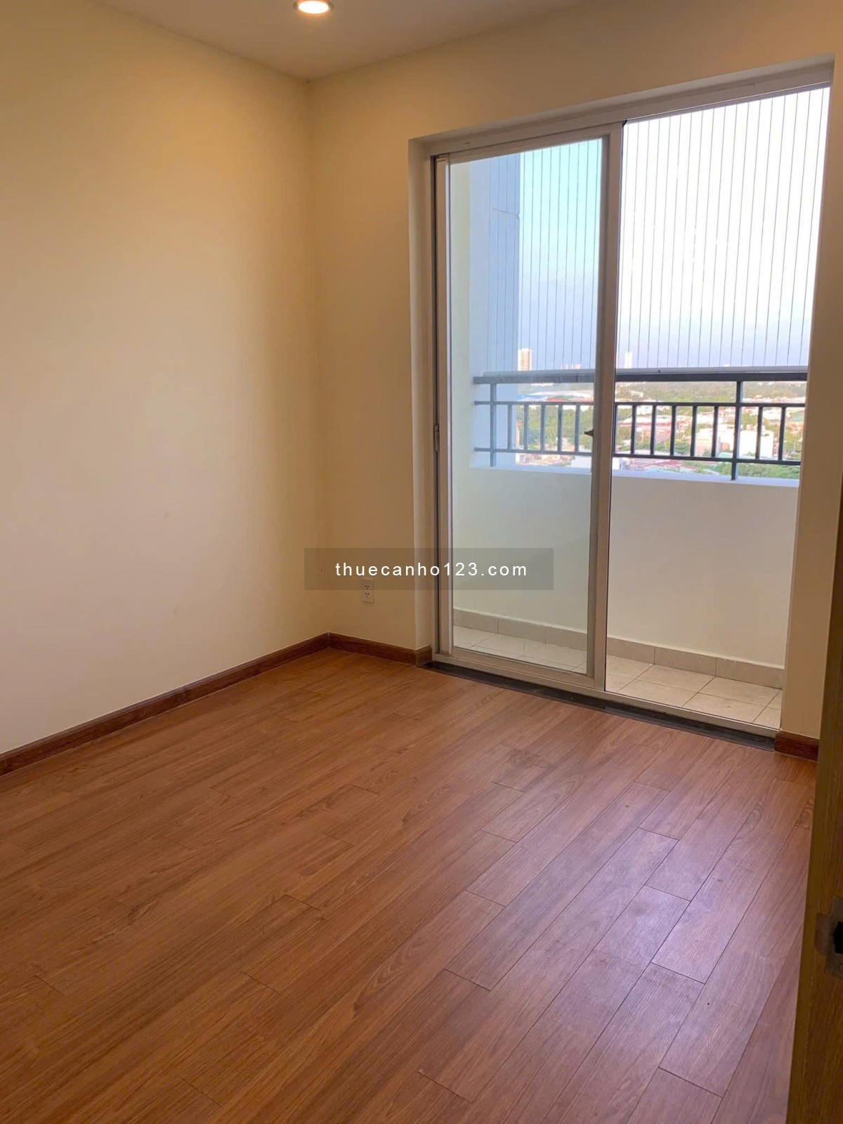 Kim Hồng Fortuna, Đ. Vườn Lài, TP, 80m2, 2PN, 2WC, 8tr5/tháng.