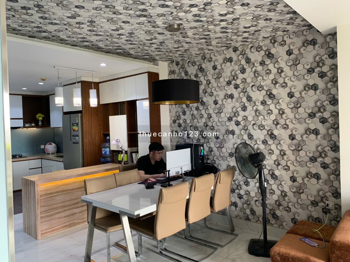 C/c Phú Đạt - P25- Bình Thanh: 93m2, 3PN, 2WC, Nội thất, 13tr/th.