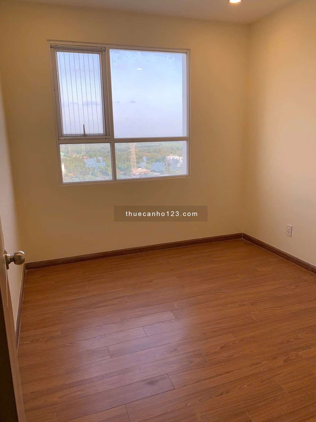 Kim Hồng Fortuna, Đ. Vườn Lài, TP, 80m2, 2PN, 2WC, 8tr5/tháng.