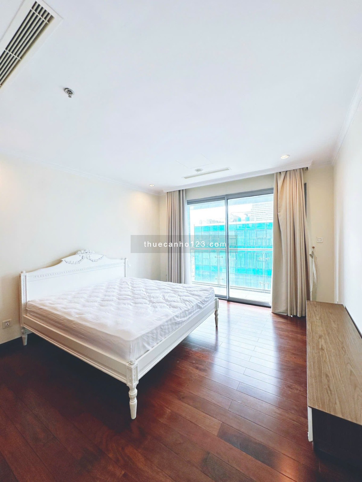 Cho thuê 2️⃣ căn hộ cao cấp Vincom Center trung tâm Quận 1