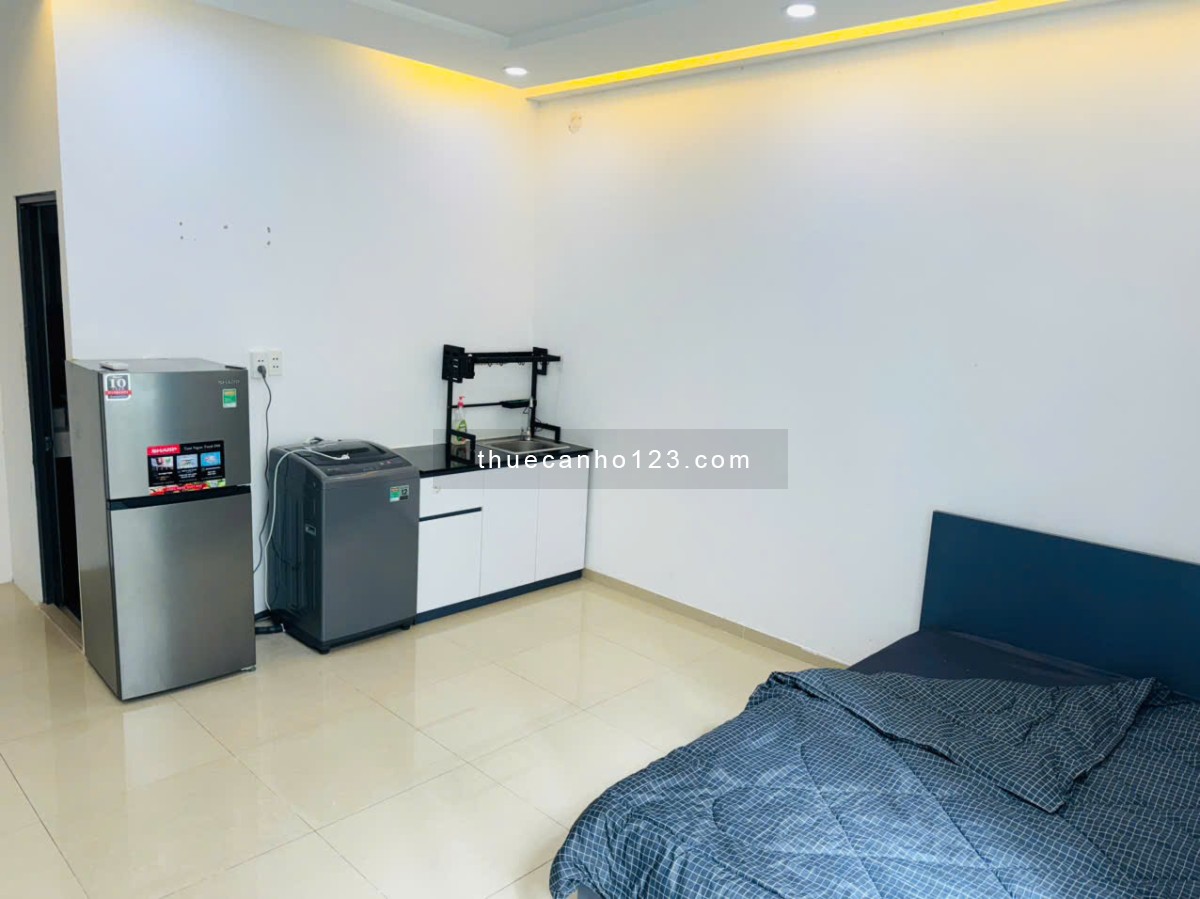 Tiện đi Sân Bay Tân Sơn Nhất - Vòng Xoay Lăng Cha Cả - Ngã Tư Phú Nhuận - Công viên Gia Định.