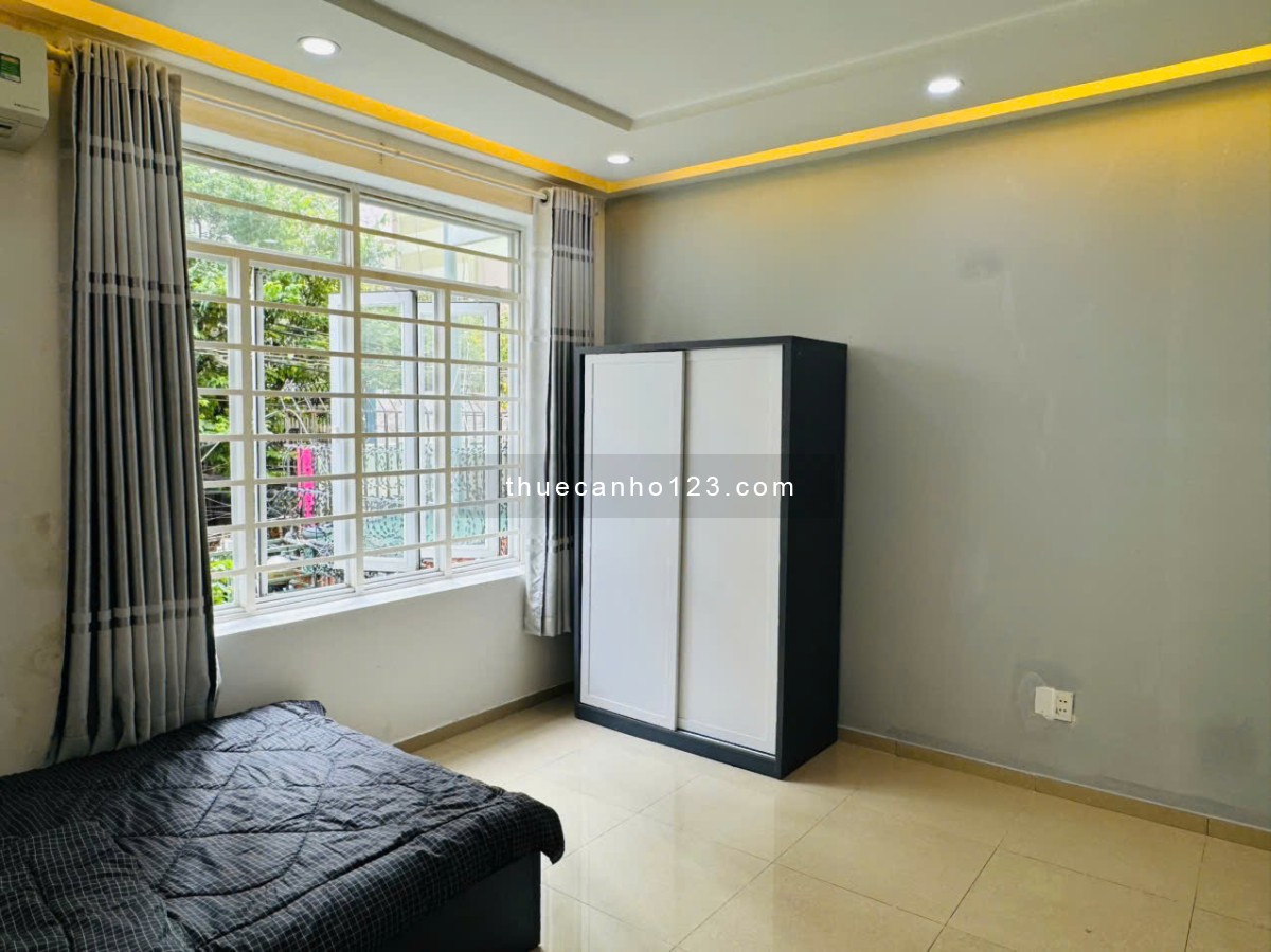 Tiện đi Sân Bay Tân Sơn Nhất - Vòng Xoay Lăng Cha Cả - Ngã Tư Phú Nhuận - Công viên Gia Định.