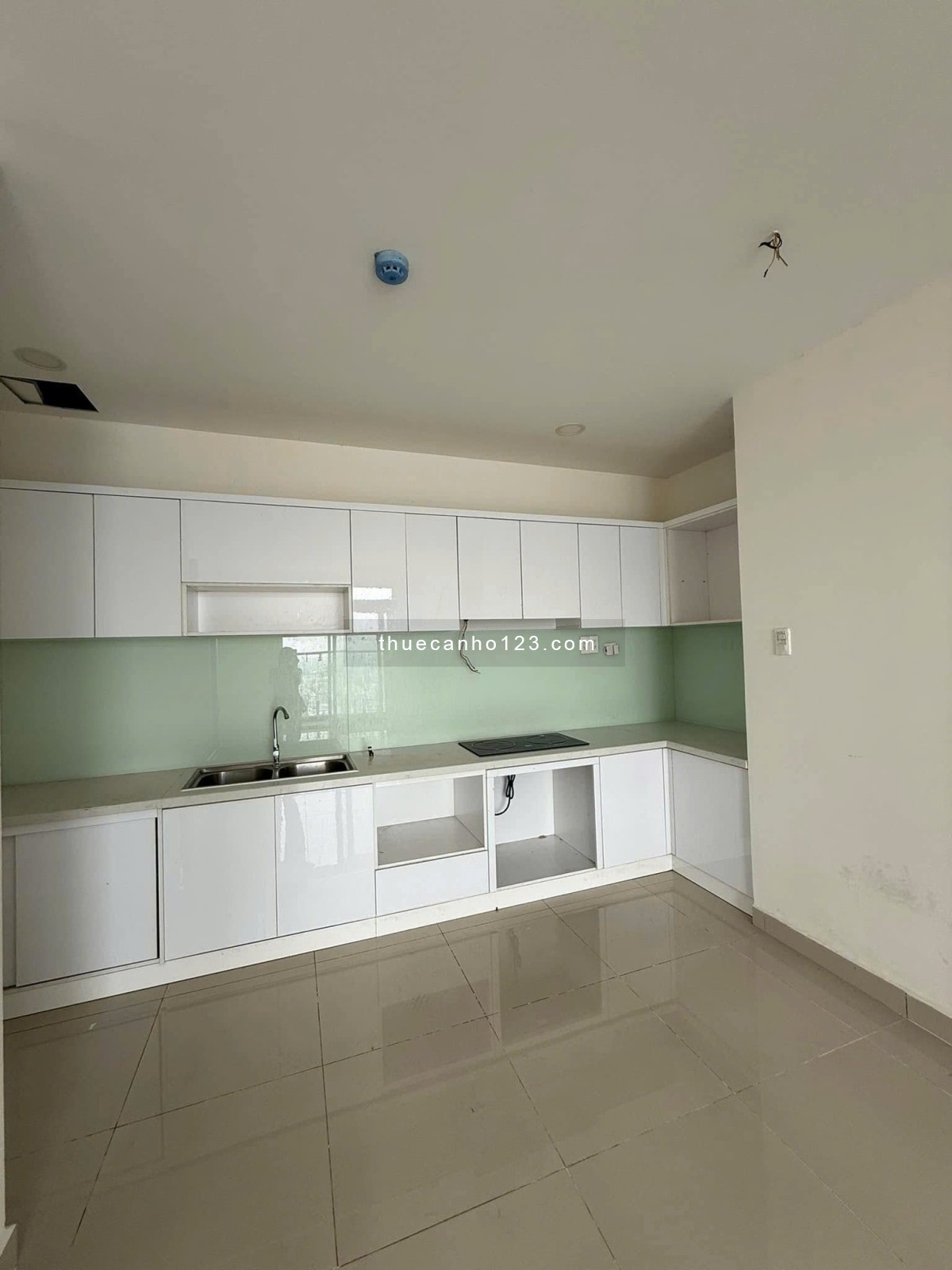 Carillon 2, Trịnh Đình Thảo, Tân Phú căn 3p, 2wc chỉ 10,5tr